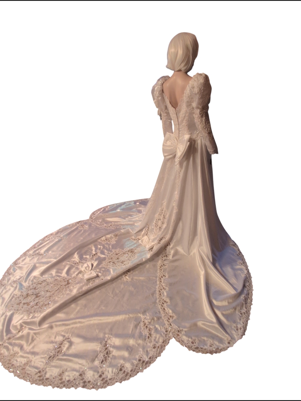Mori Lee Bridal Wedding Gown Preloved Bows Beaded 34 Bust 8 10
